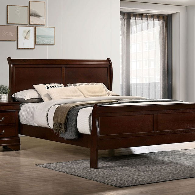 Transitional Sleigh Bed – Timeless Wood Elegance for Modern Bedrooms