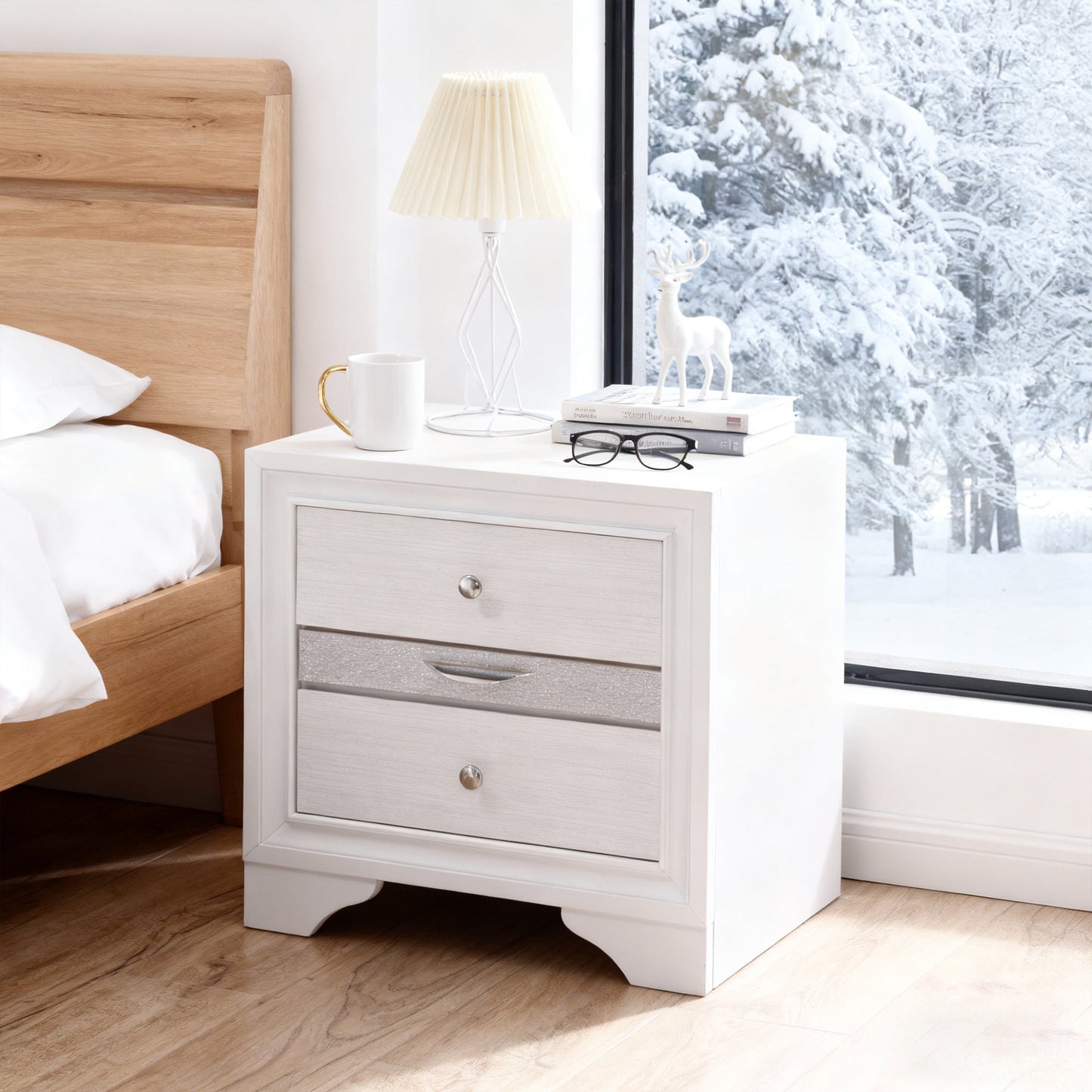 Fully Assembled Contemporary Solid Wood  Nightstand with 3 Drawers